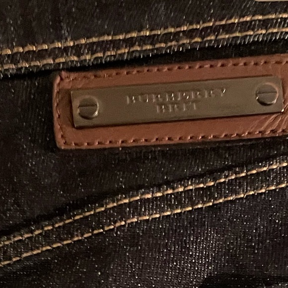 BURBERRY BRIT cuff or no cuff boyfriend jeans - Picture 9 of 15